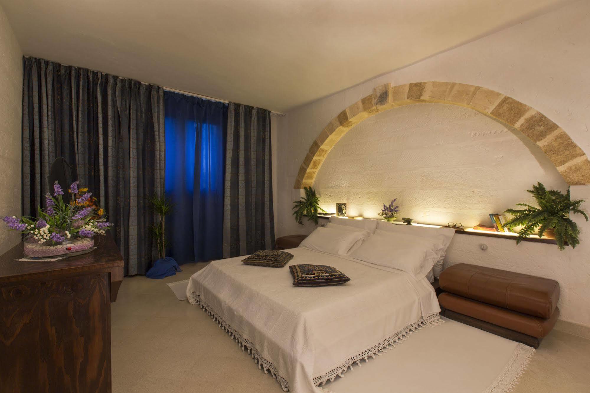 Bed and Breakfast Masseria Quadrelli Sanarica Екстер'єр фото